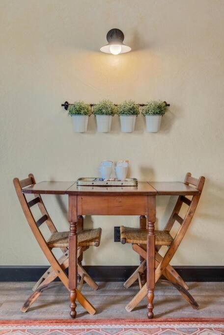 The Rustic Suite - Main Street Lodge In 柏林 外观 照片